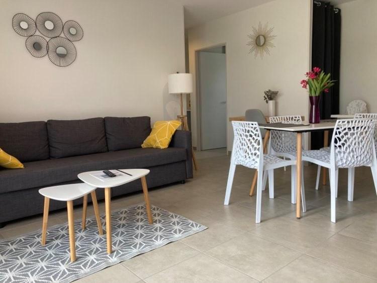 Les Jardins D'Oc - Wifi, Terrasse Et Jardinet - Appart T2 Neuf Soual ภายนอก รูปภาพ